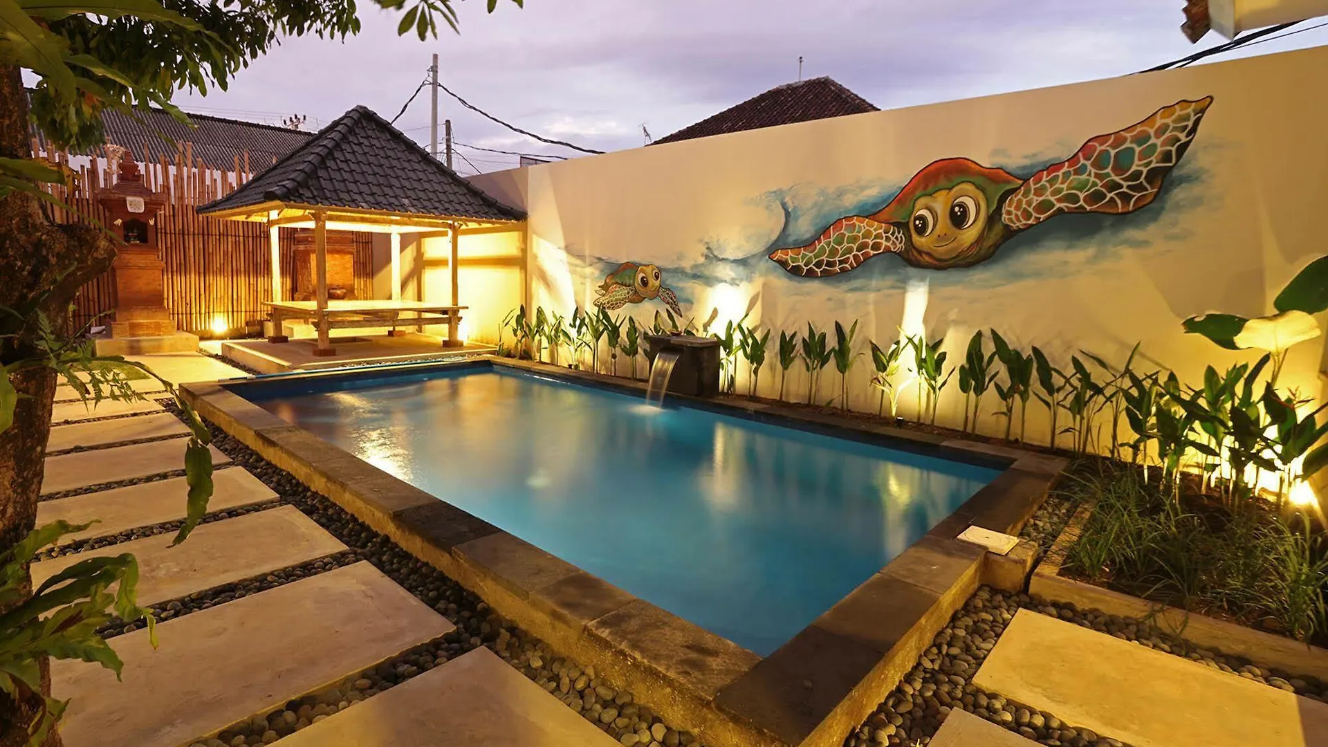 Lokal Bali Hostel Kuta Lombok